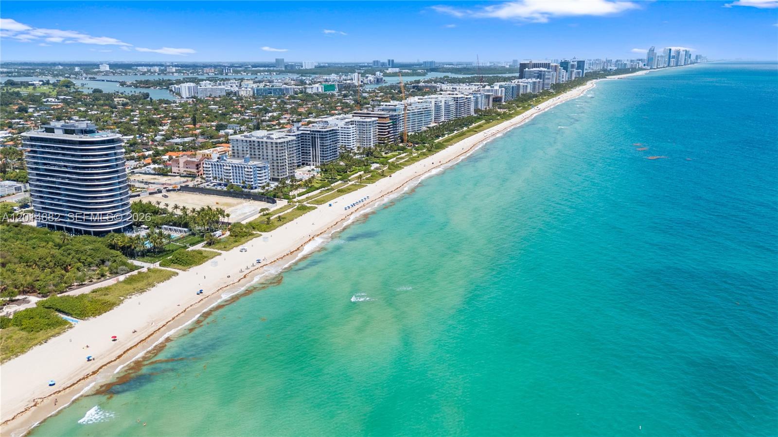 COLONNADE BAY CONDO - Residential