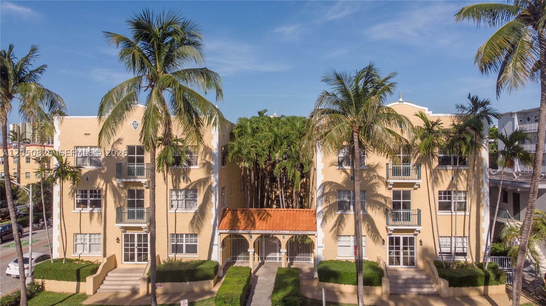THE ROOSEVELT CONDO - Residential