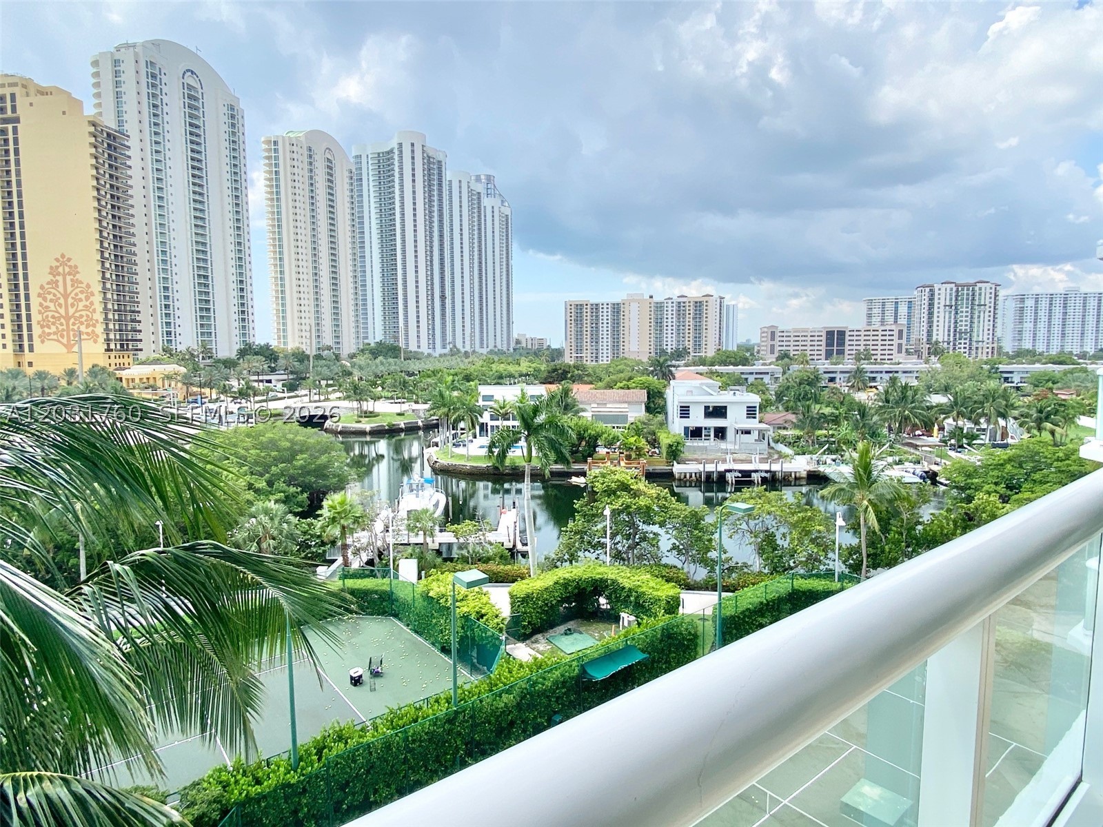 OCEANIA IV CONDO - Residential Lease