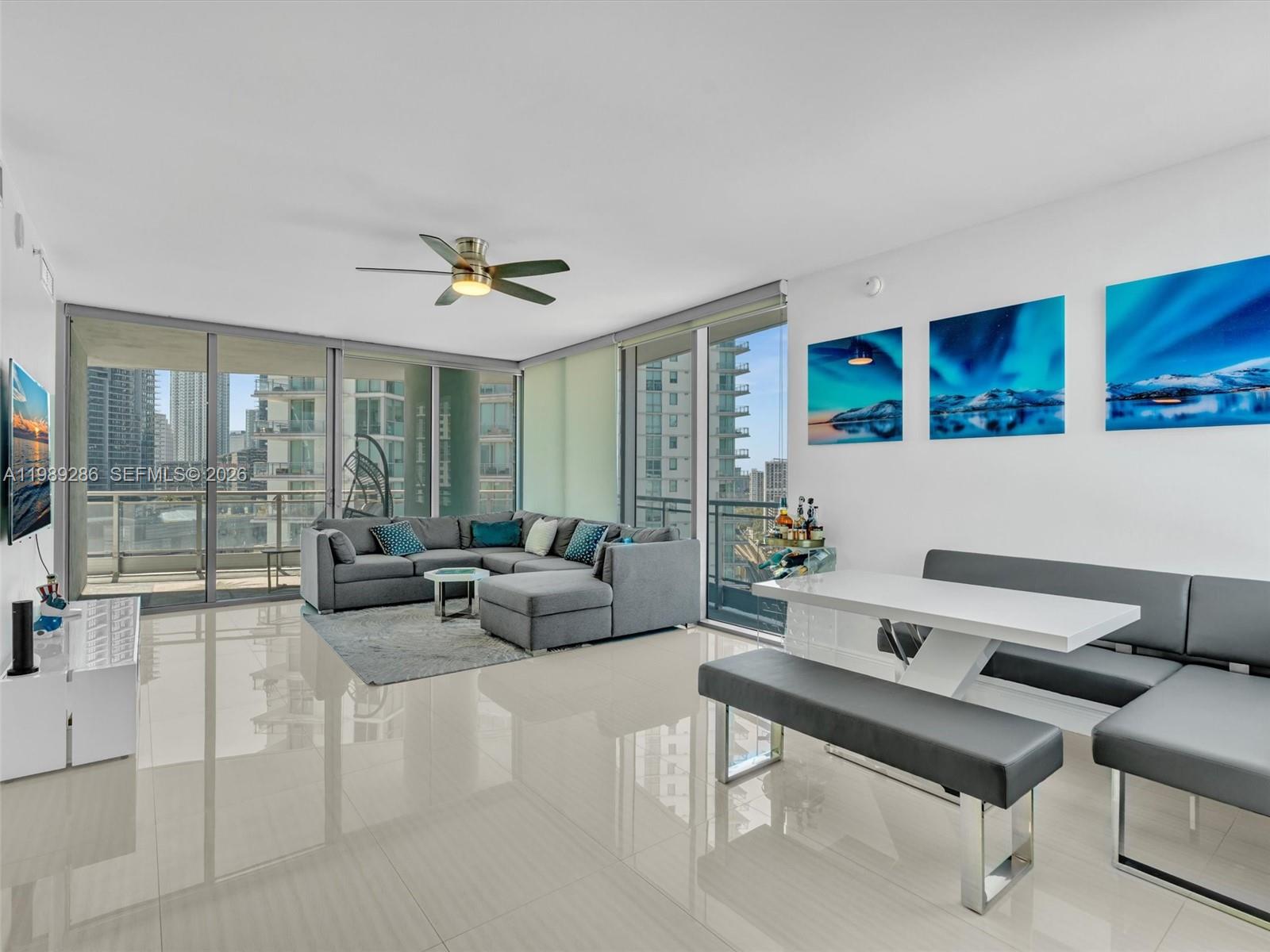 IVY CONDO - Residential