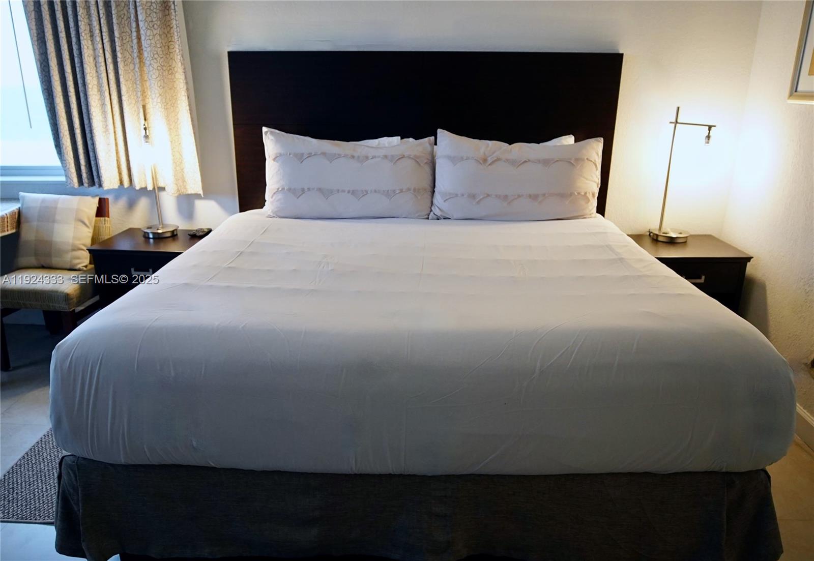 THE AVENTURA BEACH CLUB C - Residential