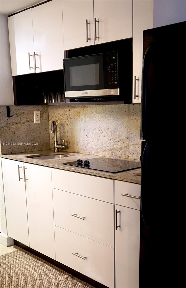 THE AVENTURA BEACH CLUB C - Residential