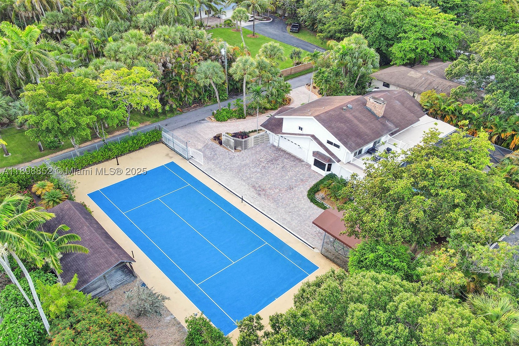 RIVER LANDS - Residential