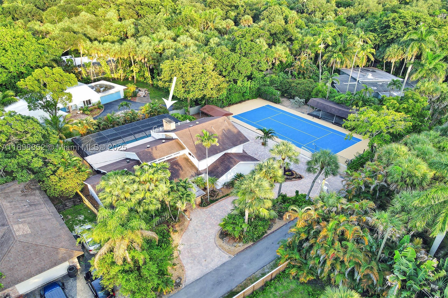RIVER LANDS - Residential
