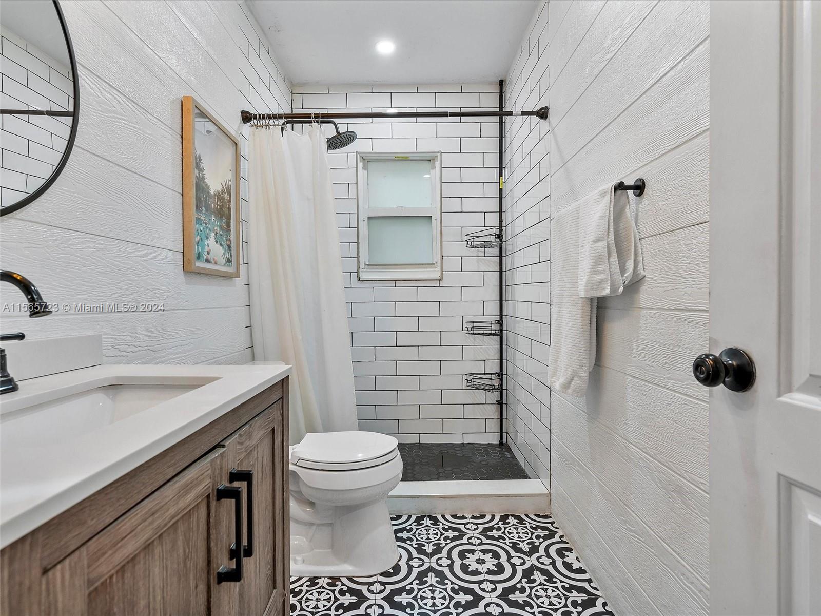 REV PL OF COUNTRY CLUB ES - Residential