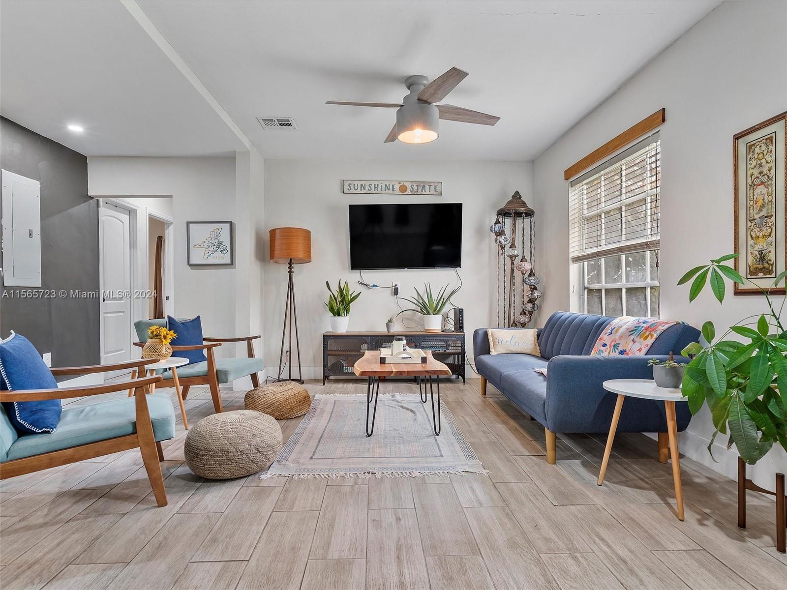 REV PL OF COUNTRY CLUB ES - Residential
