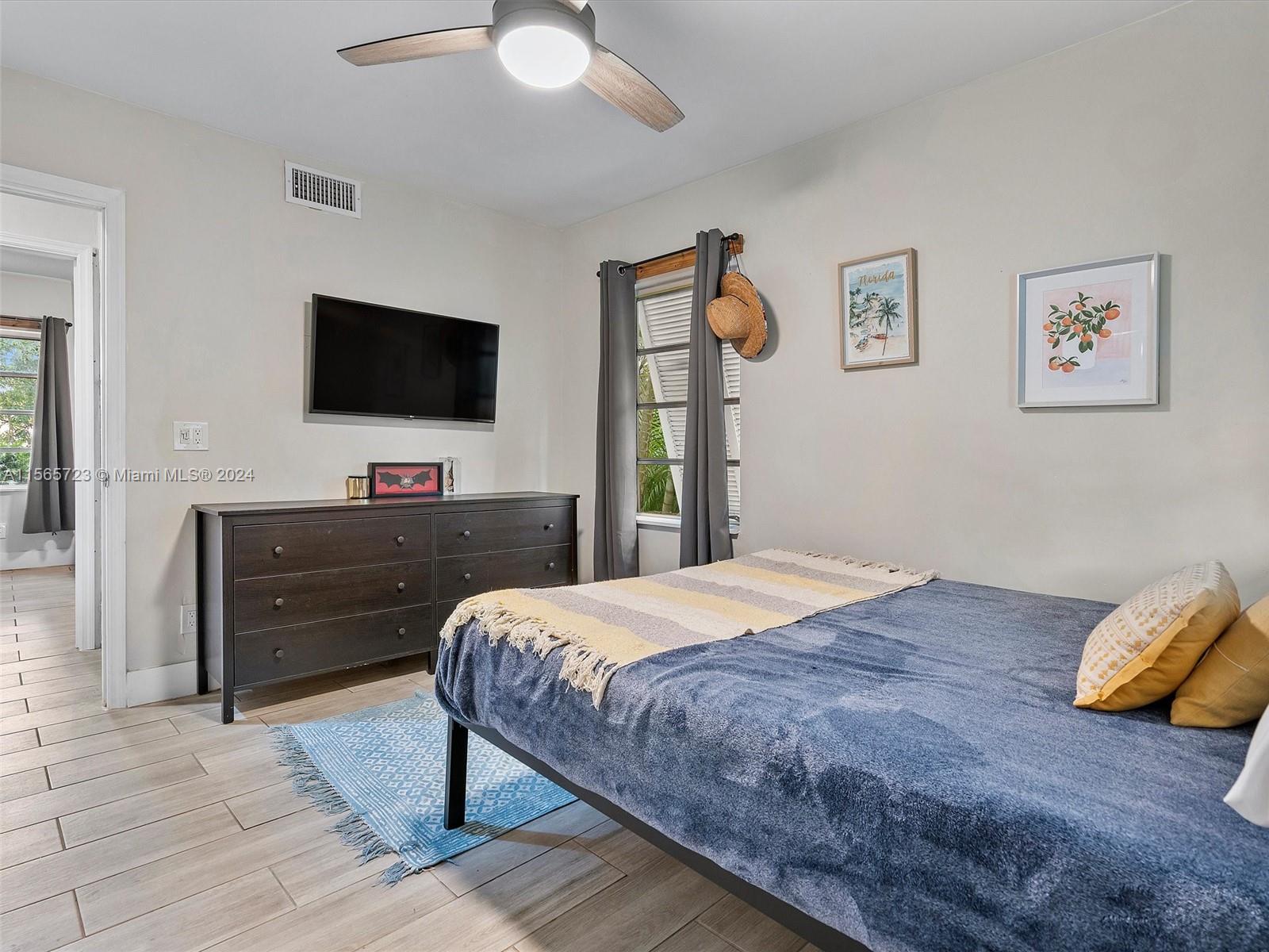 REV PL OF COUNTRY CLUB ES - Residential
