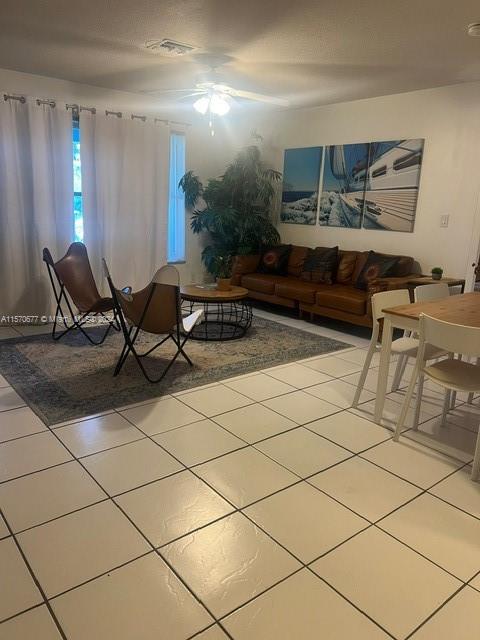 CORAL RIDGE ISLES - Residential Lease