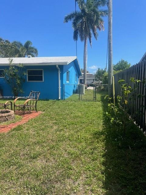 CORAL RIDGE ISLES - Residential Lease