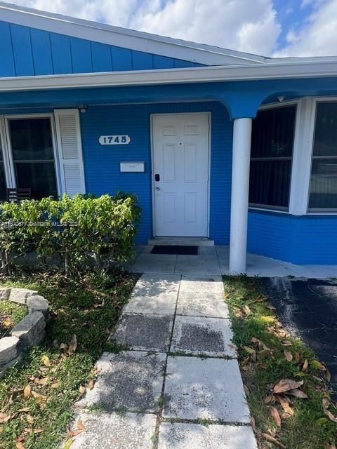 CORAL RIDGE ISLES - Residential Lease