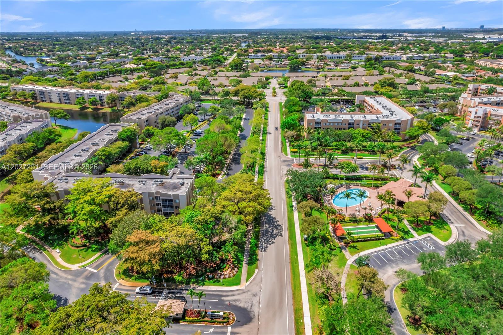 WELDON CONDOMINIUM G - Residential