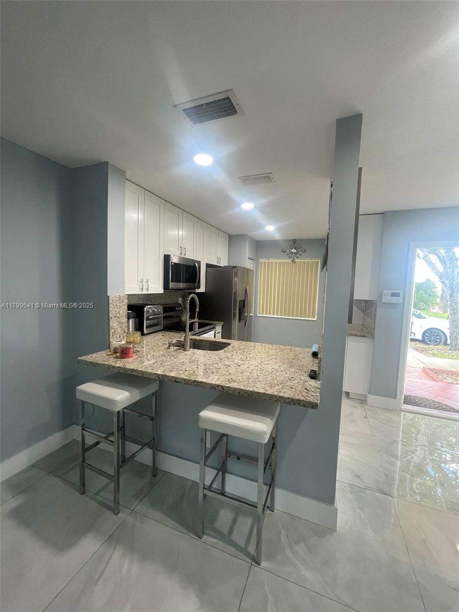 WEITZER SERENA LAKES TOWN - Residential Lease