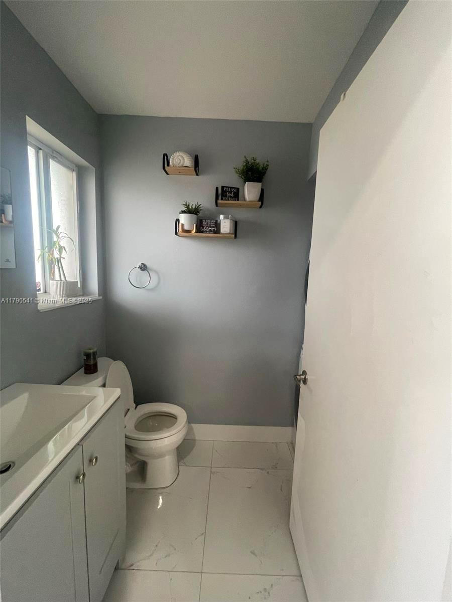 WEITZER SERENA LAKES TOWN - Residential Lease