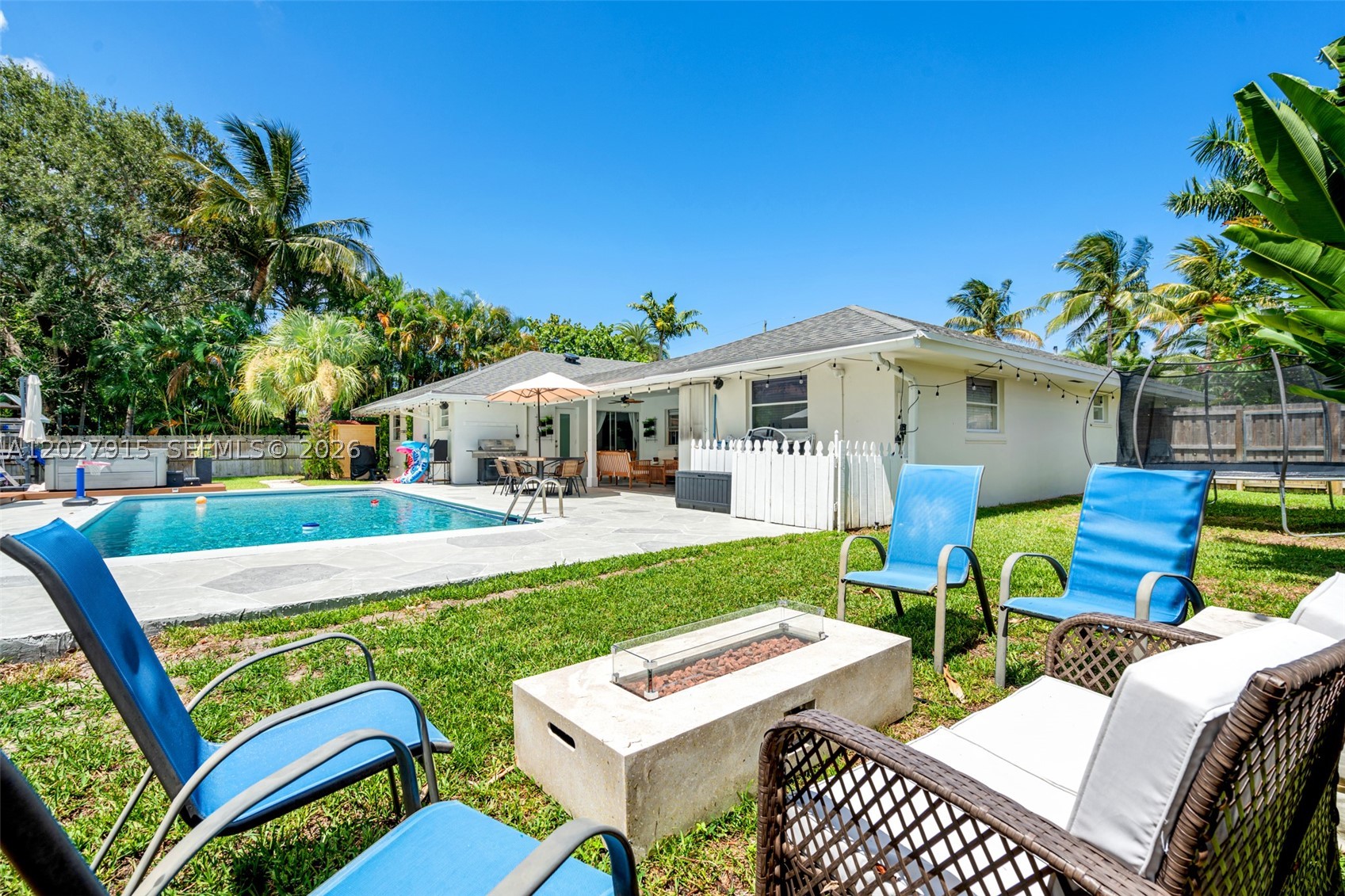 LAKE CLARKE WEST 3 - Residential Lease