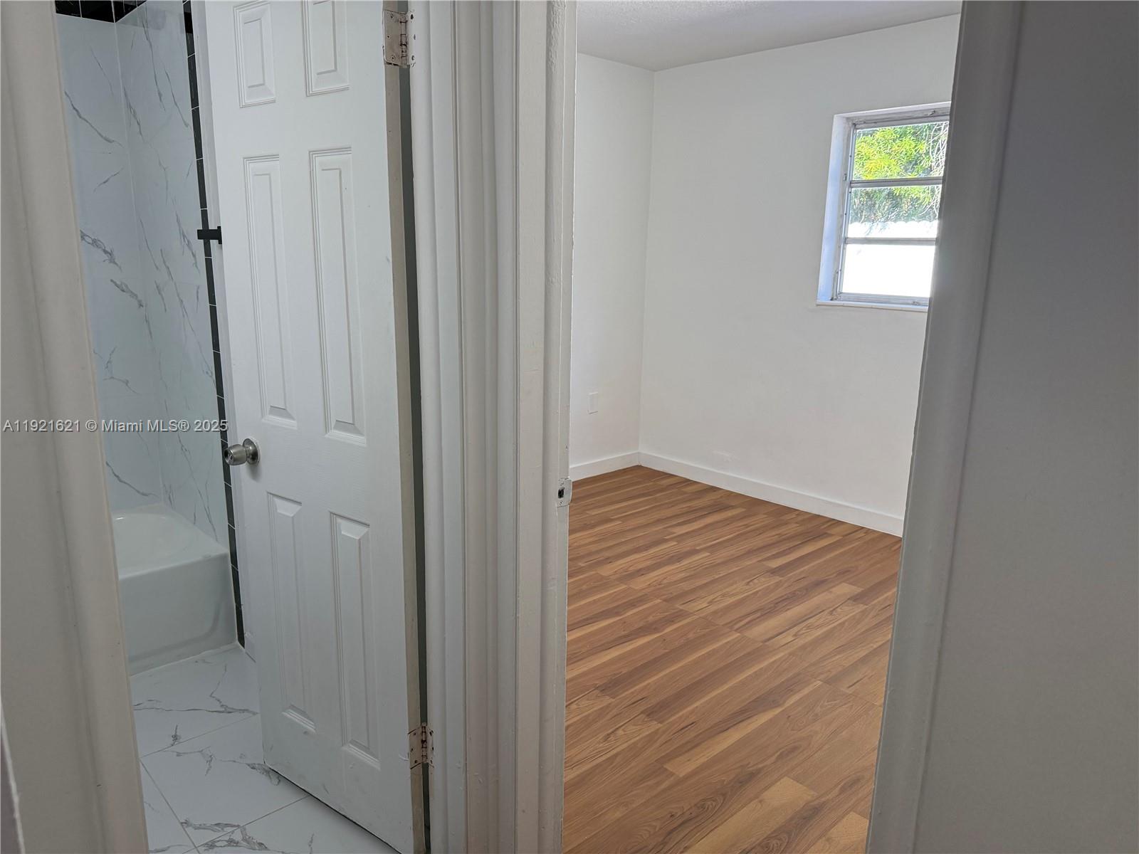 DRIFTWOOD PLAZA NO 3 - Residential Lease