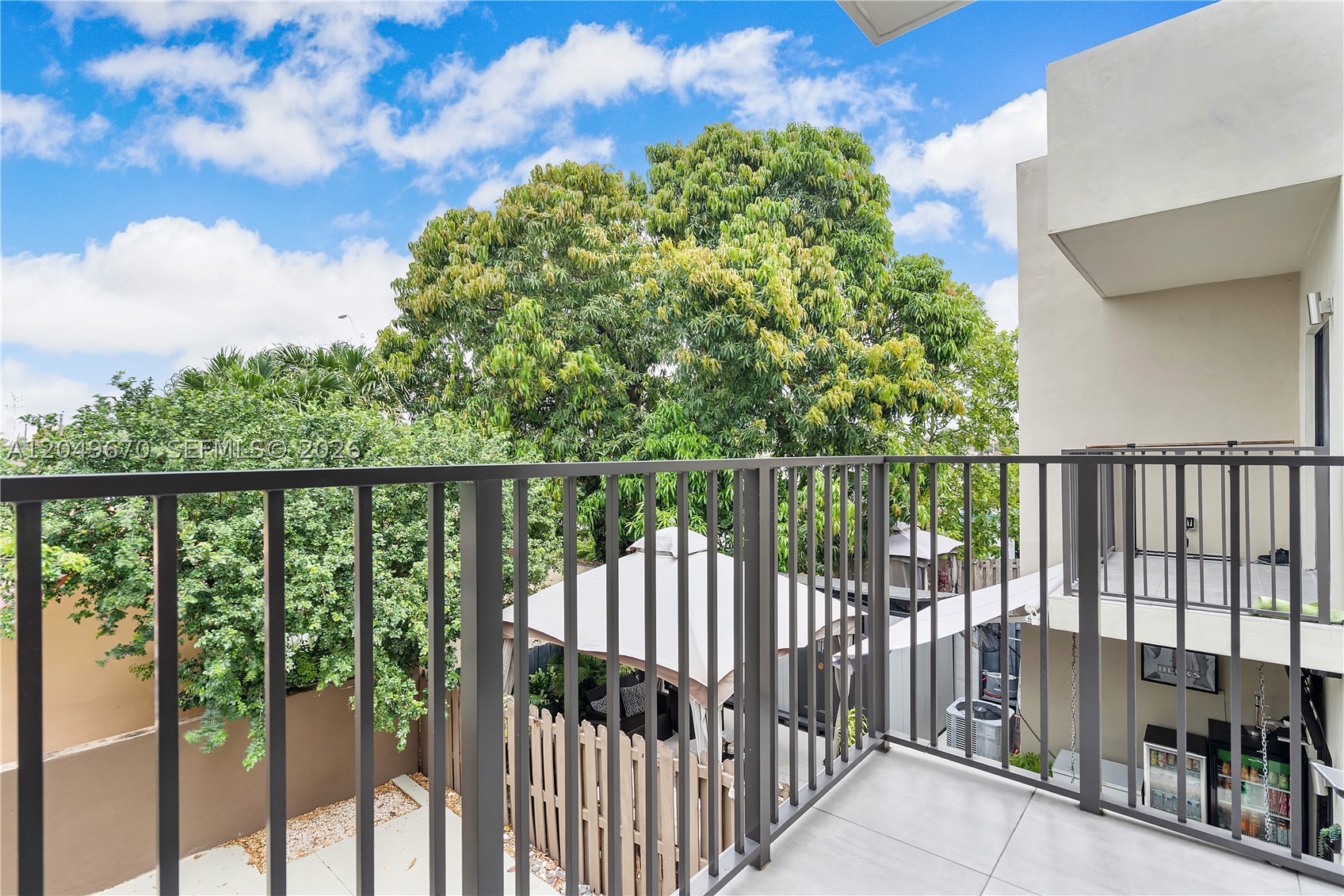EAST 10TH AVENUE III COND - Residential Lease