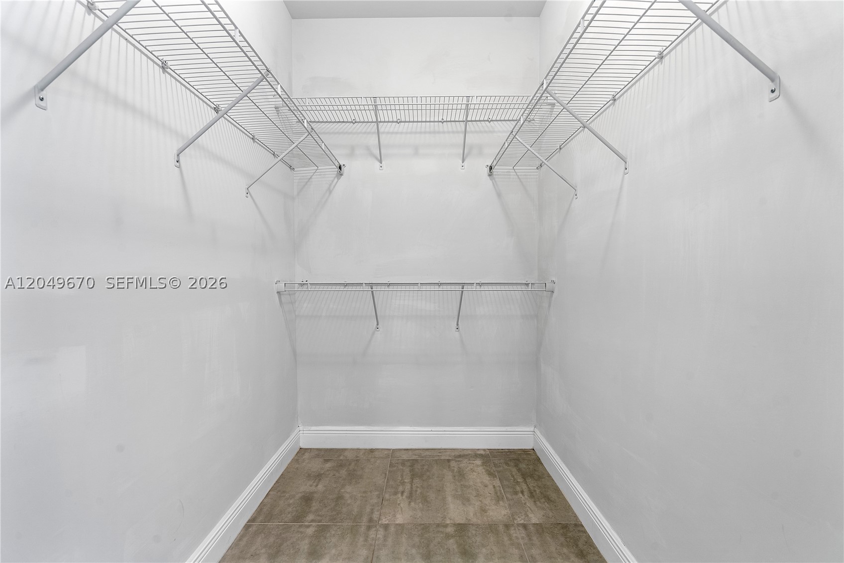 EAST 10TH AVENUE III COND - Residential Lease
