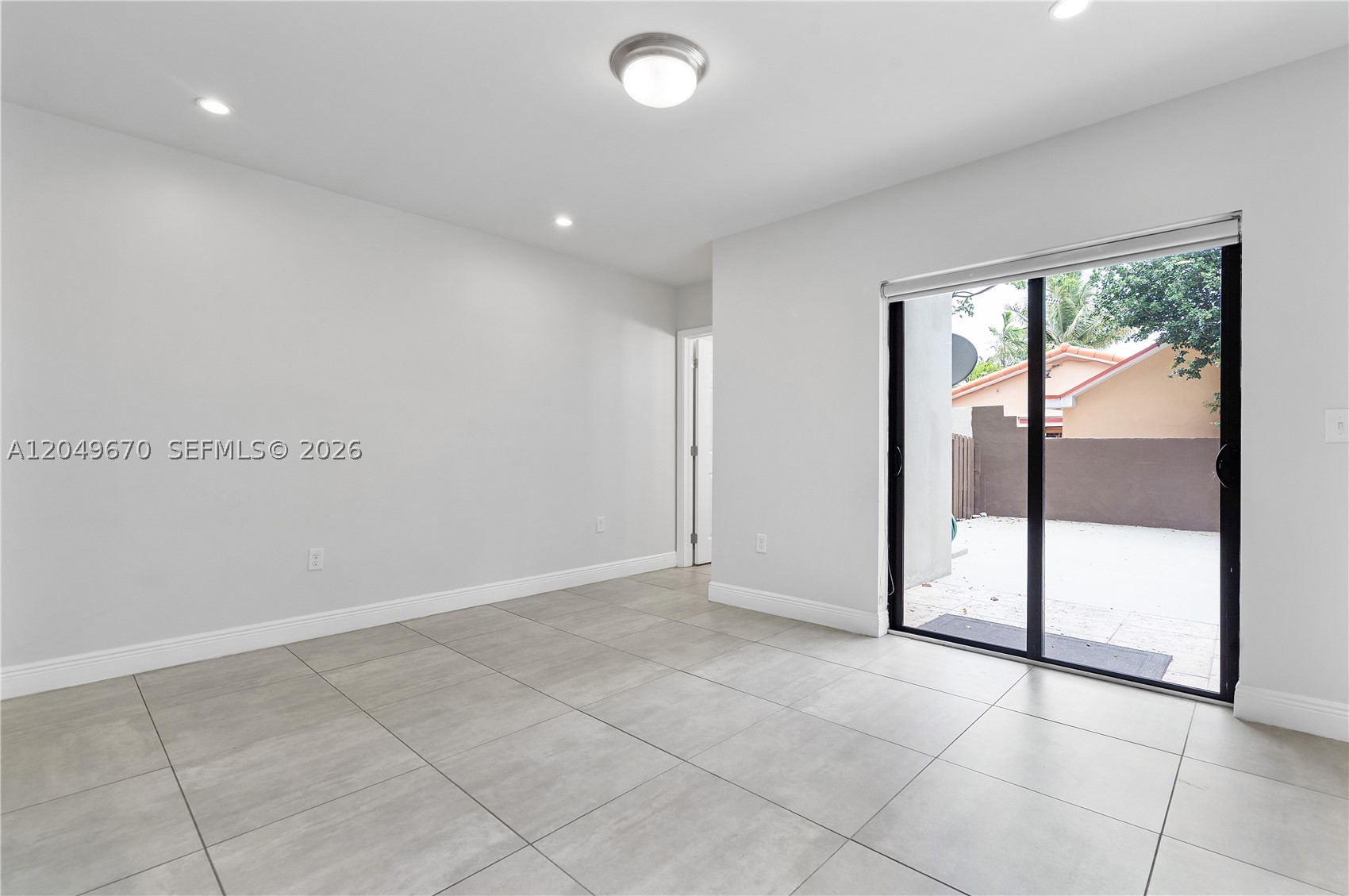 EAST 10TH AVENUE III COND - Residential Lease