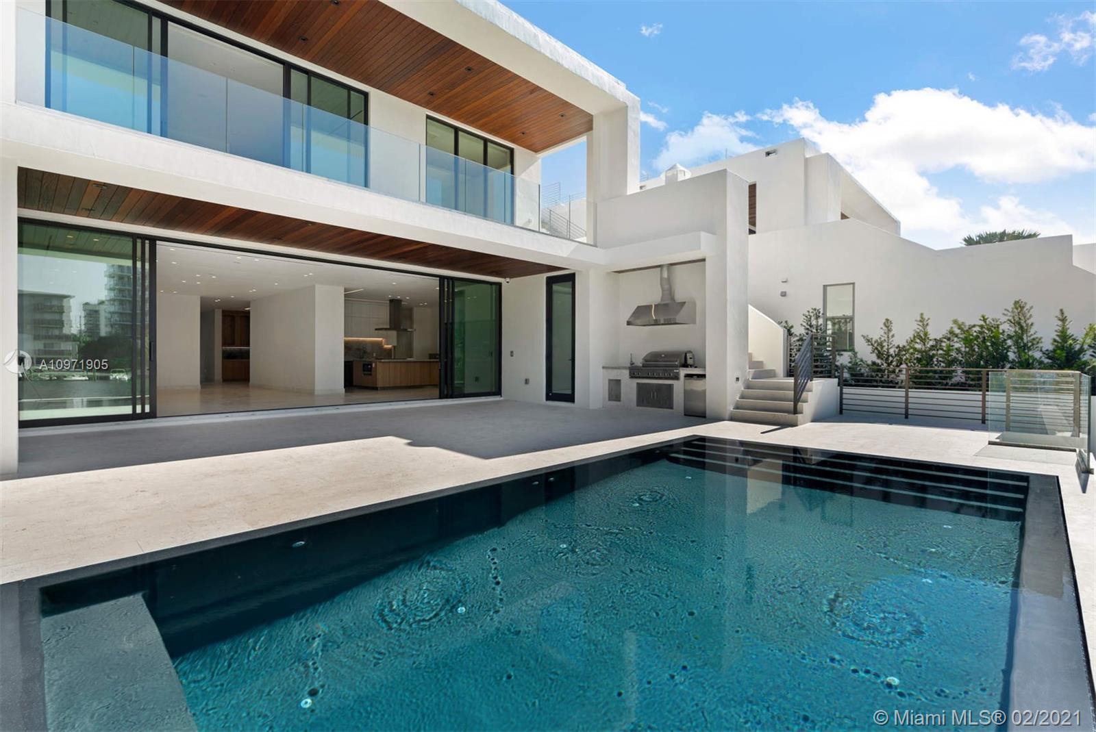 ALTOS DEL MAR #6 - Residential