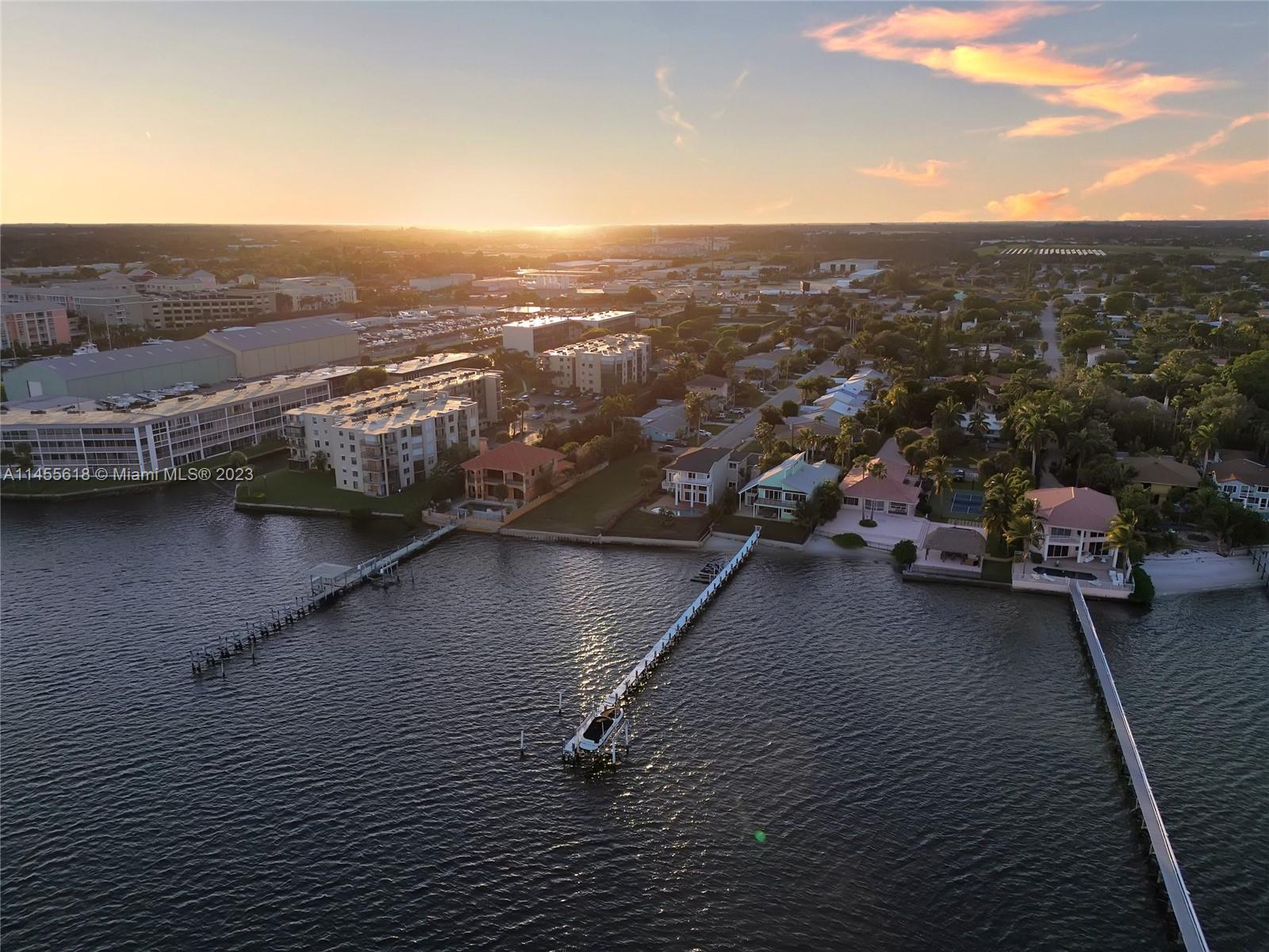 SOUTH PALM PARK - Land