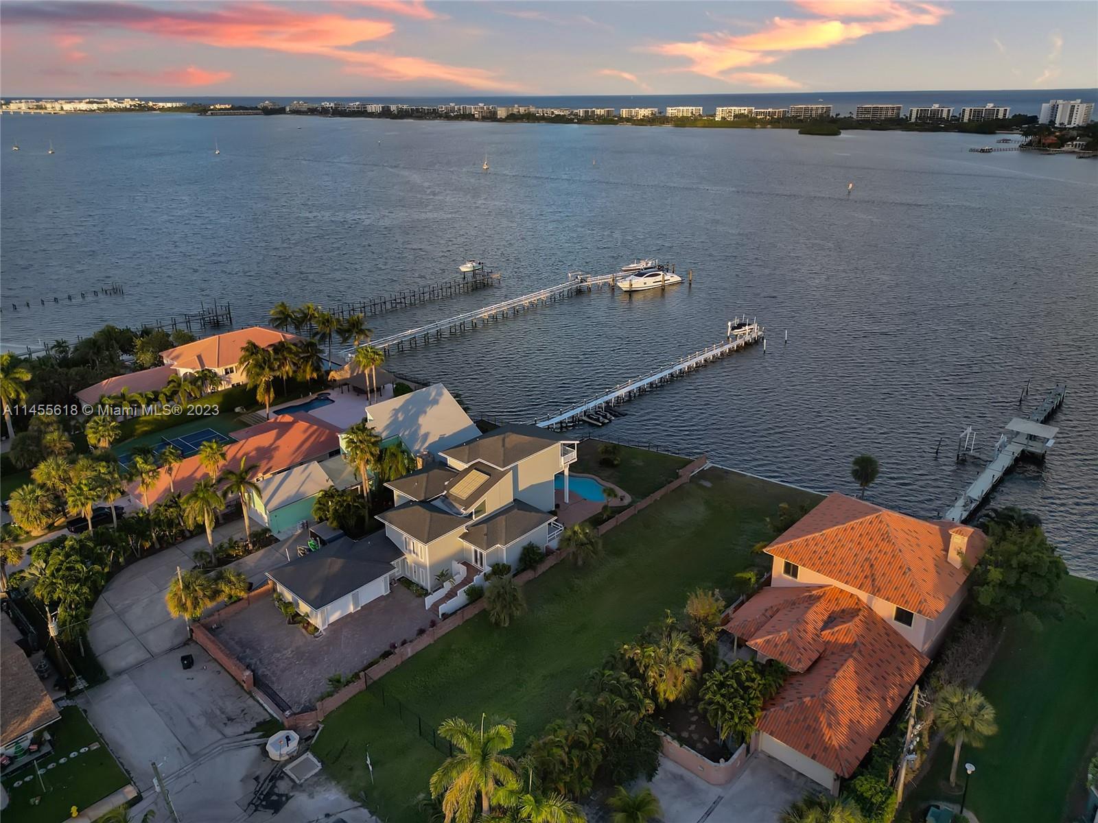 SOUTH PALM PARK - Land