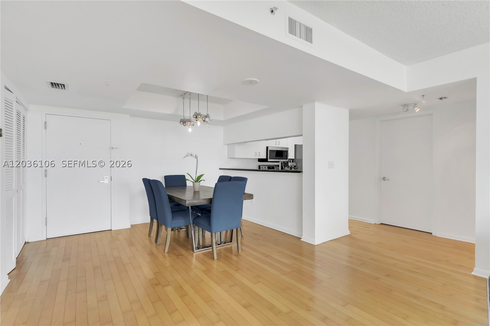 THE FLORIDIAN CONDO - Residential