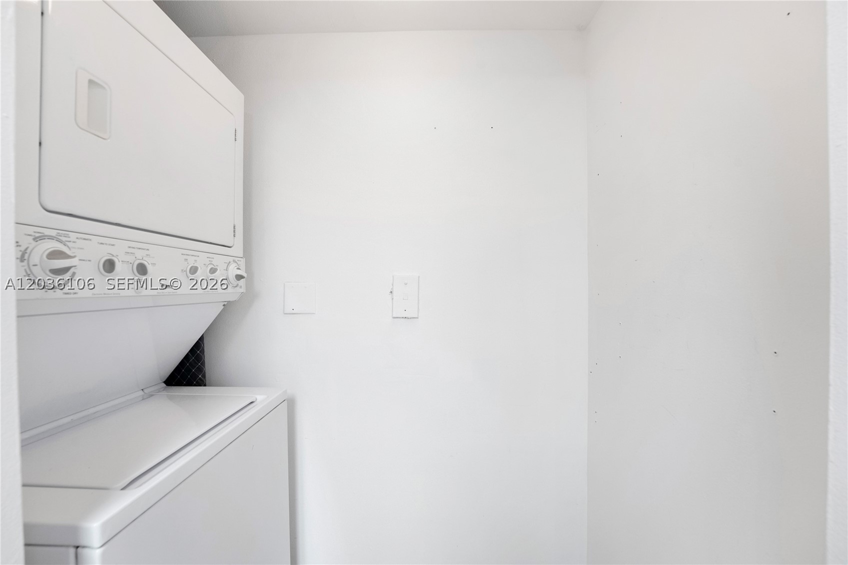 THE FLORIDIAN CONDO - Residential