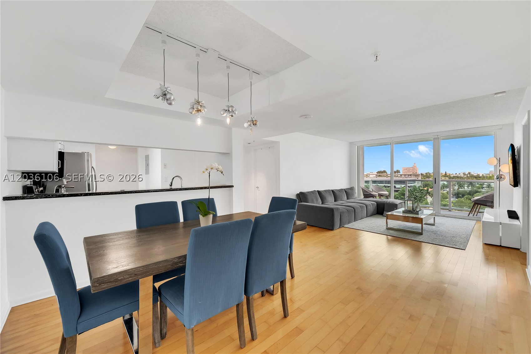 THE FLORIDIAN CONDO - Residential