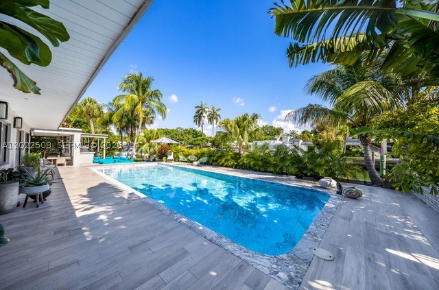 AMD PL BISCAYNE PINES - Residential