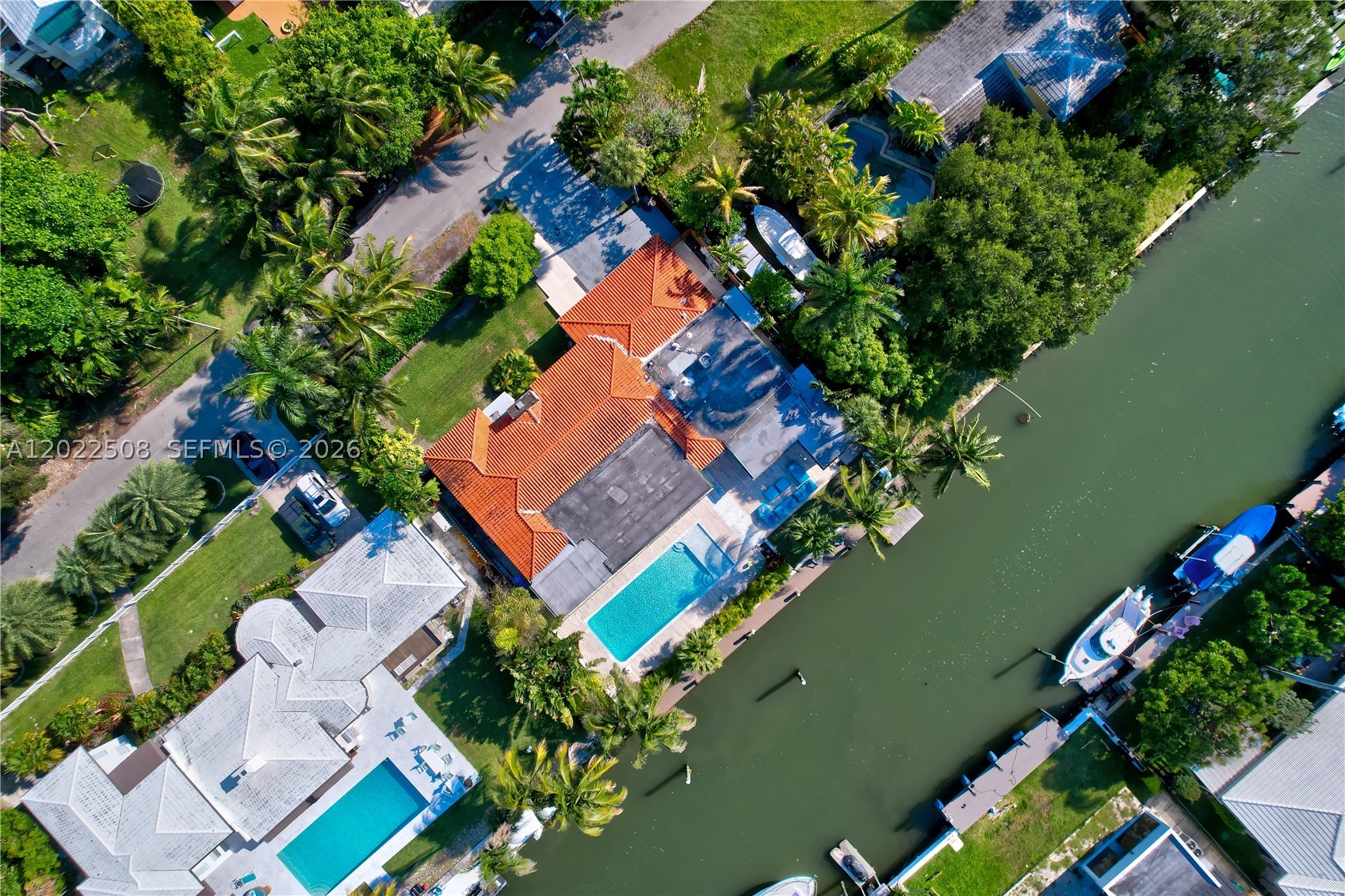 AMD PL BISCAYNE PINES - Residential