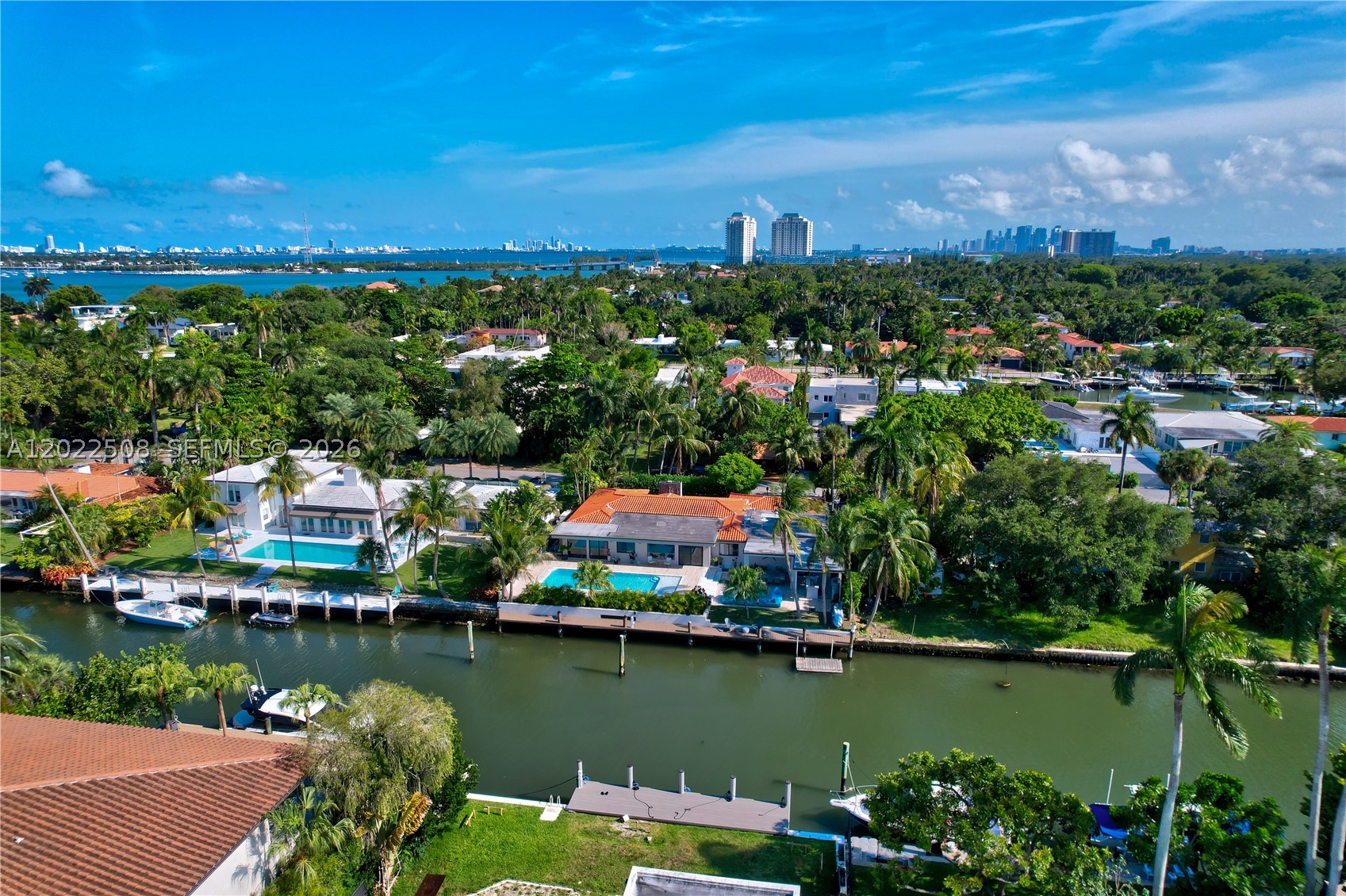 AMD PL BISCAYNE PINES - Residential