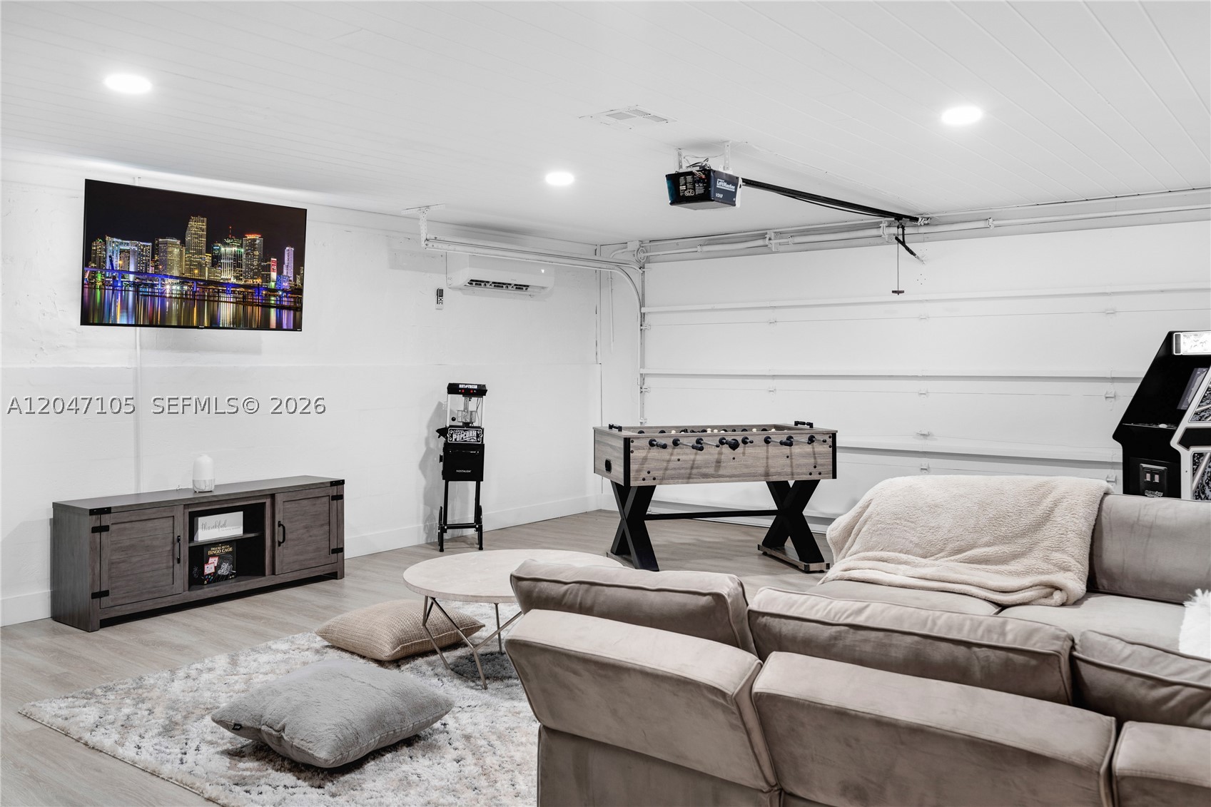 BRENTWOOD PARK - Residential