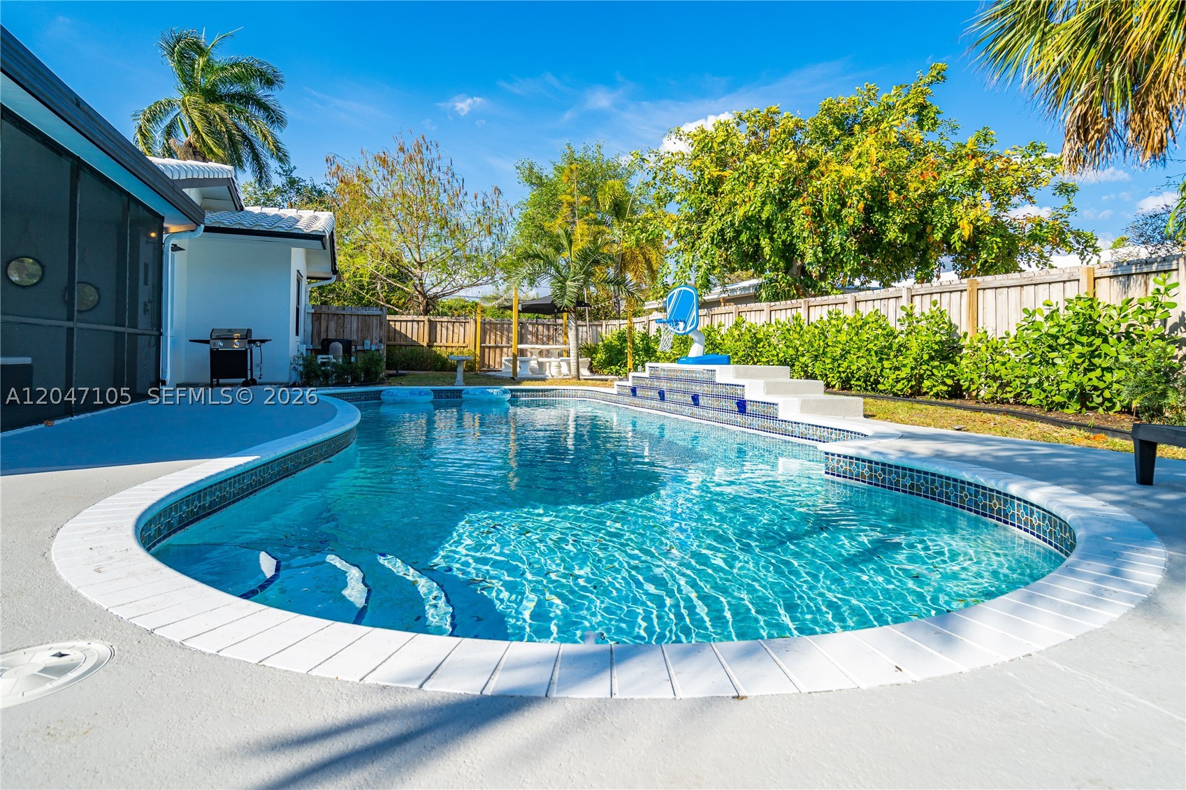 BRENTWOOD PARK - Residential