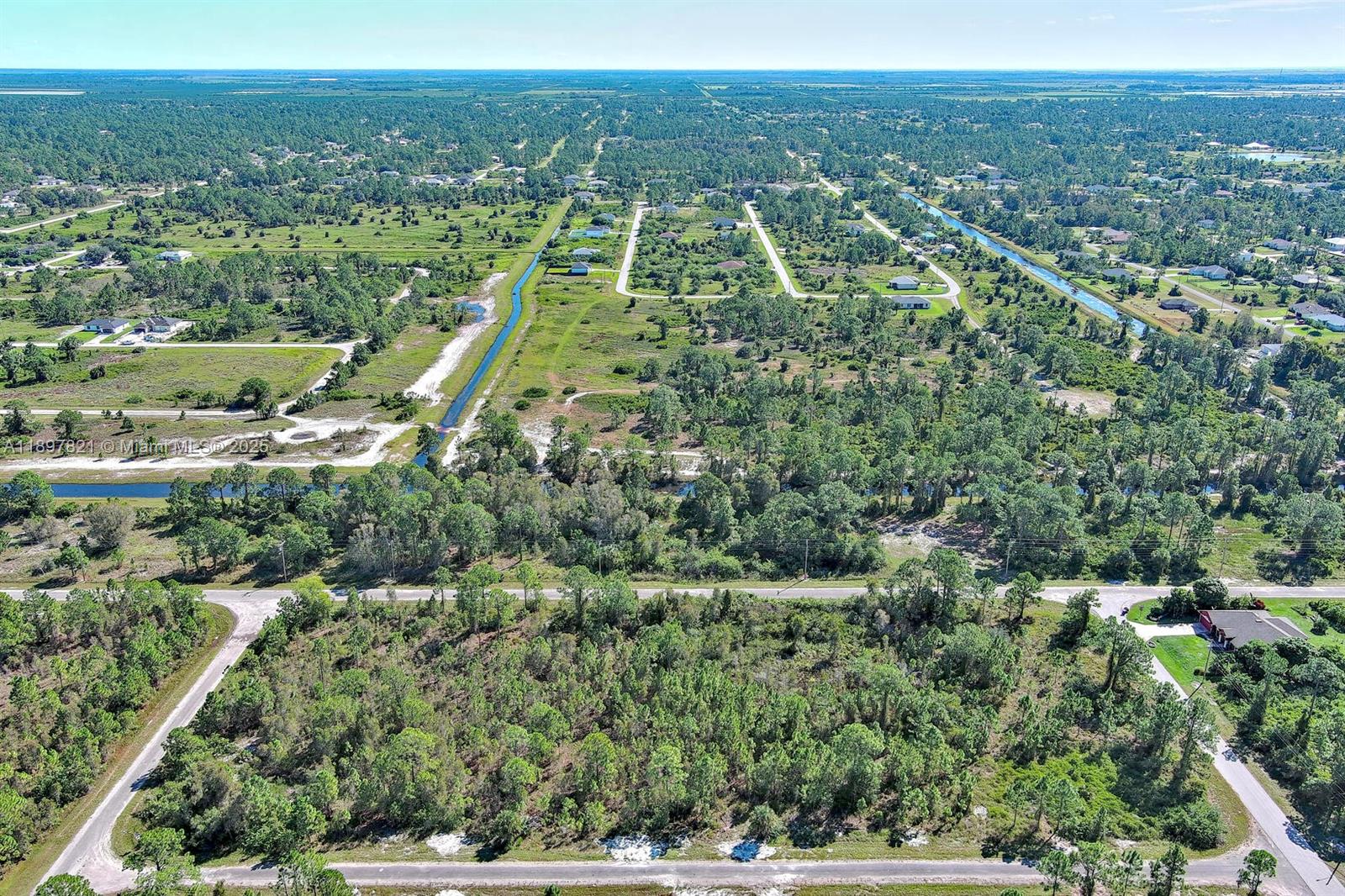 LEHIGH ACRES - Land