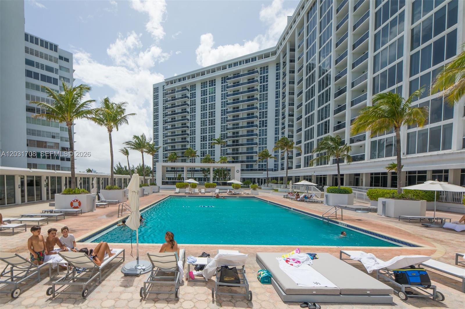 HARBOUR HOUSE - Residential Lease