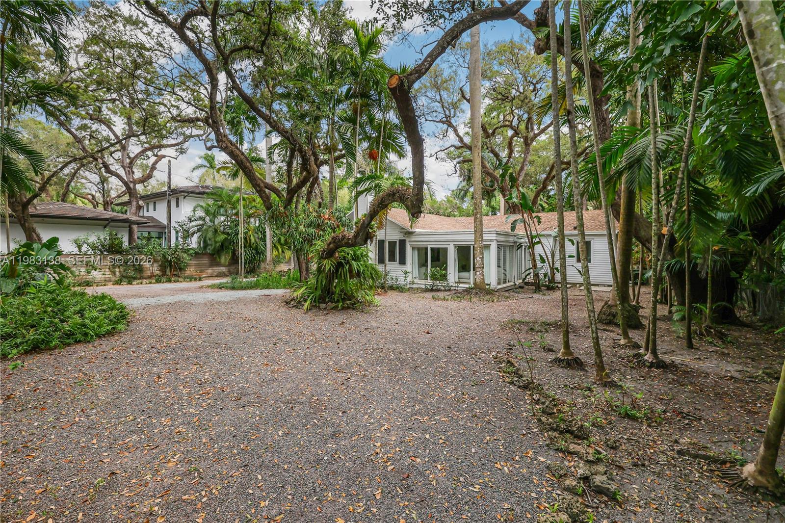 BISCAYNE PARK TERR - Residential