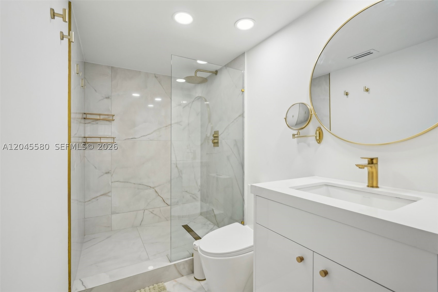 THE YACHT CLUB AT AVENTUR - Residential
