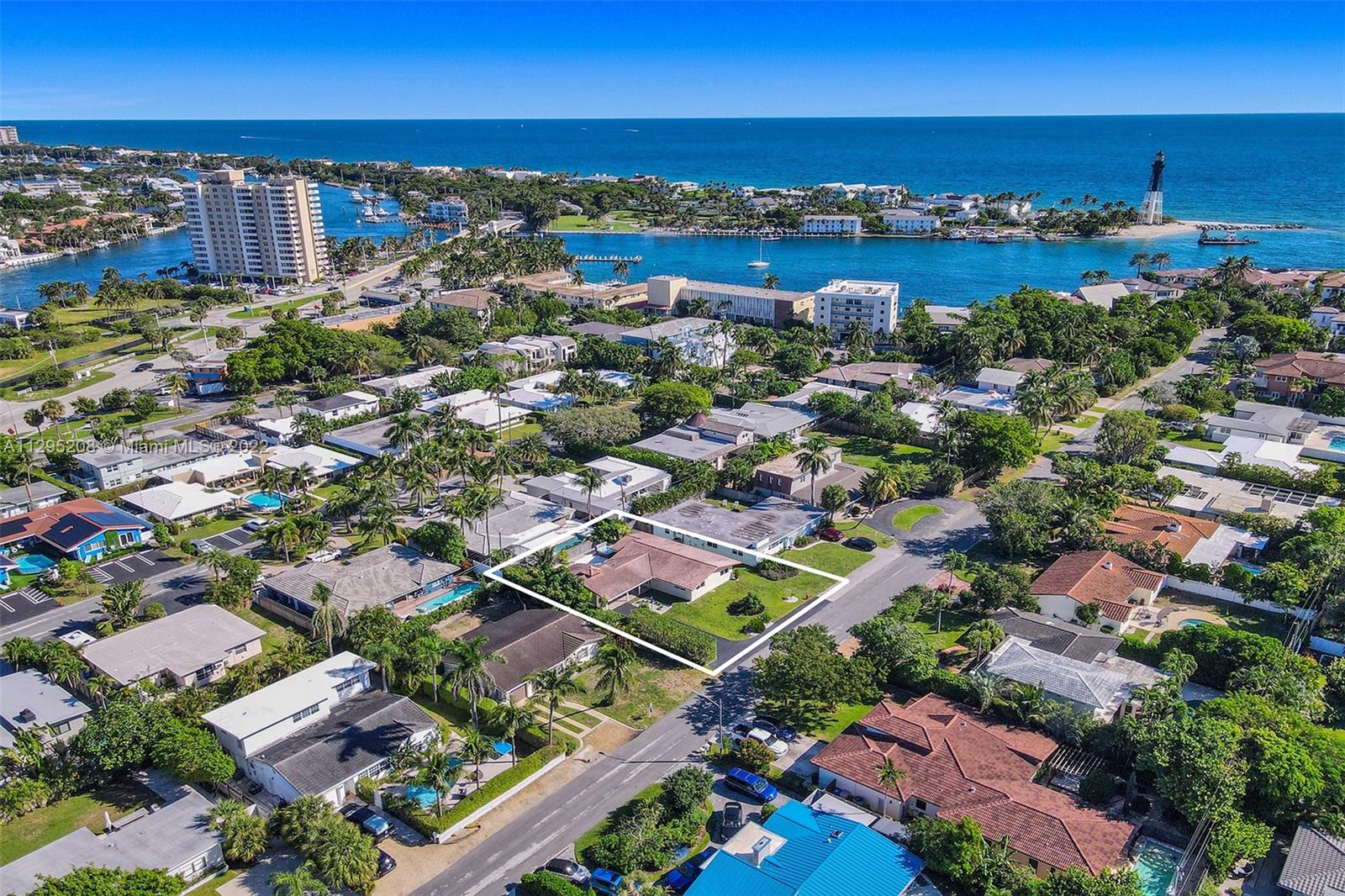HILLSBORO SHORES SEC A - Residential