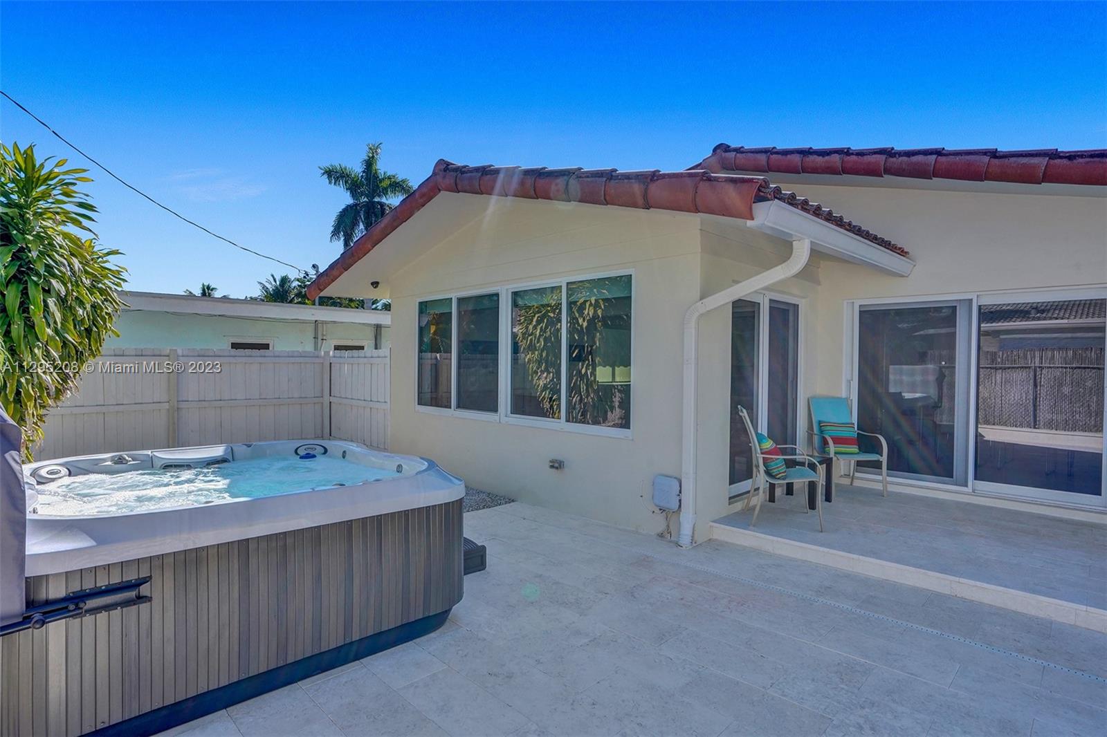 HILLSBORO SHORES SEC A - Residential