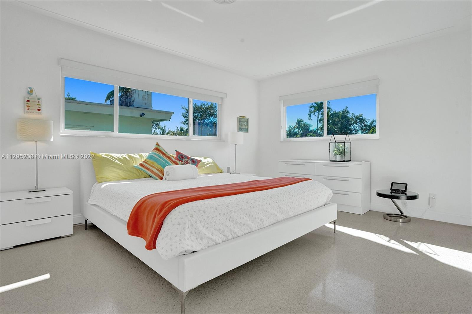 HILLSBORO SHORES SEC A - Residential