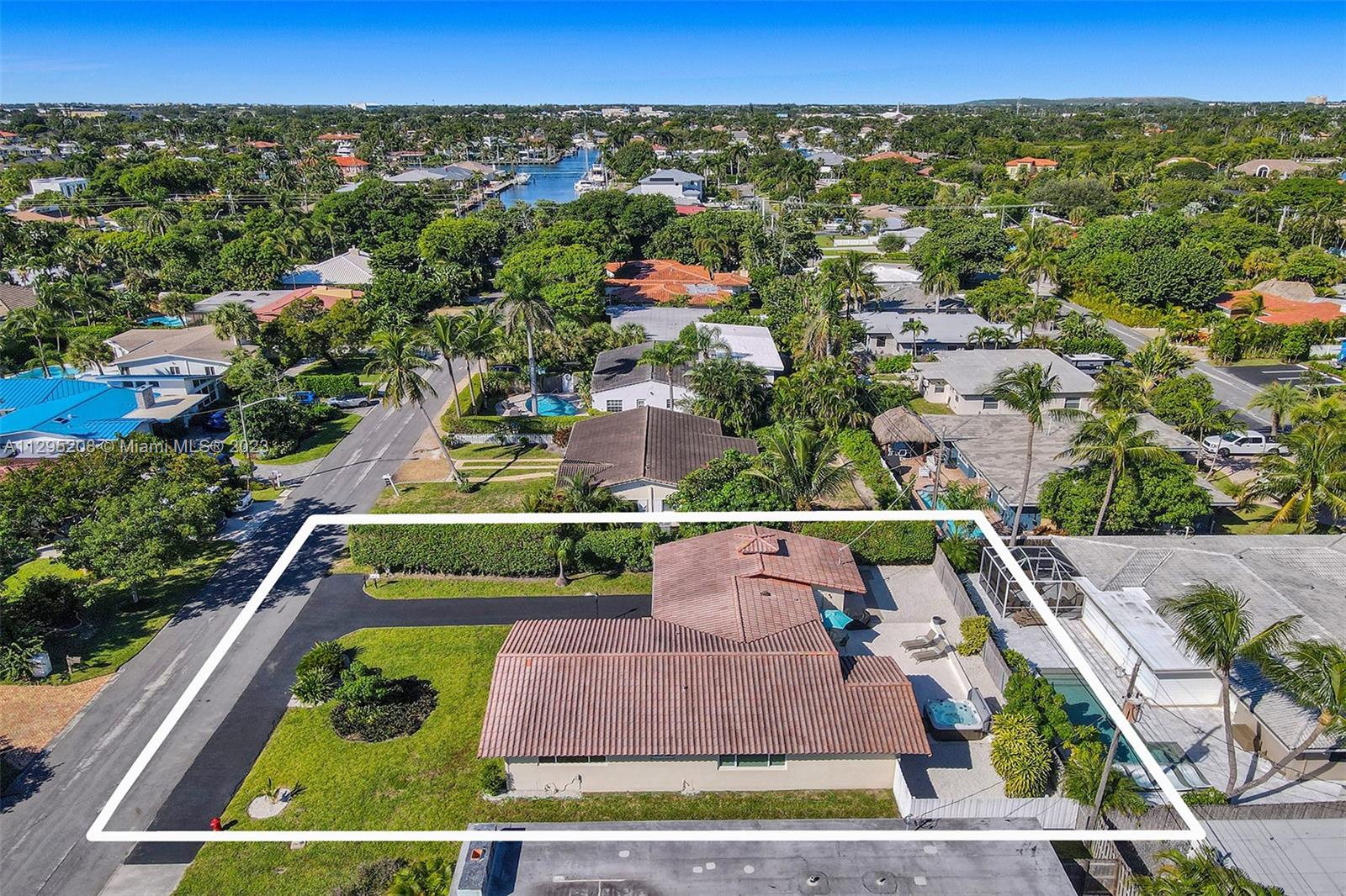 HILLSBORO SHORES SEC A - Residential