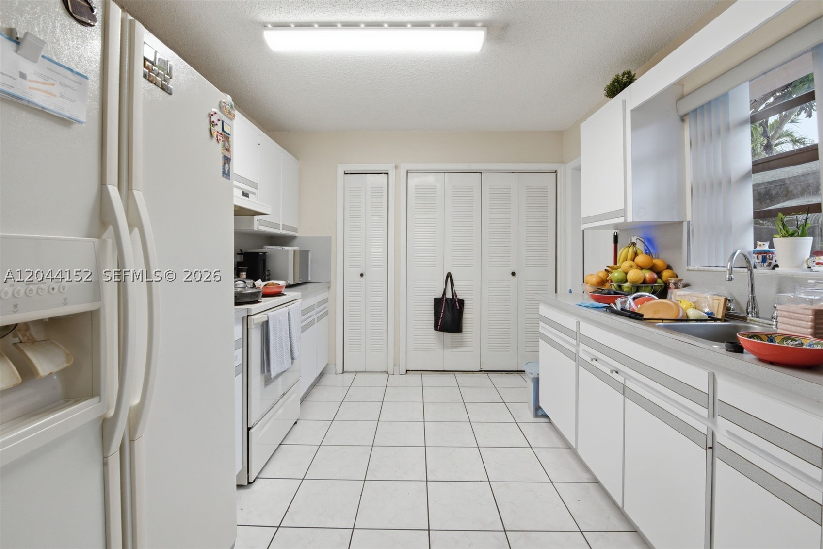 AMND MIAMI SUBURBAN ACRES - Residential Income