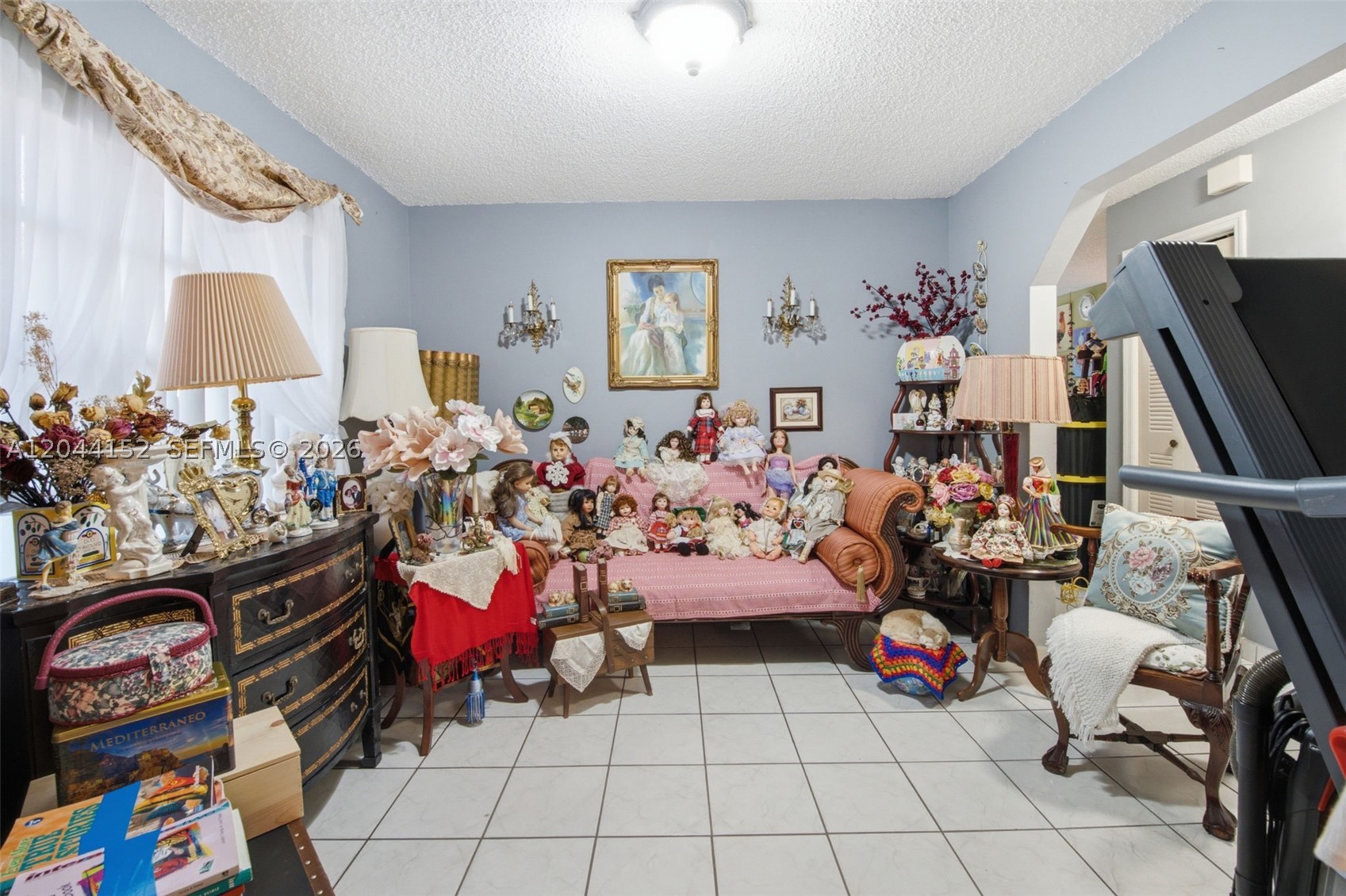 AMND MIAMI SUBURBAN ACRES - Residential Income