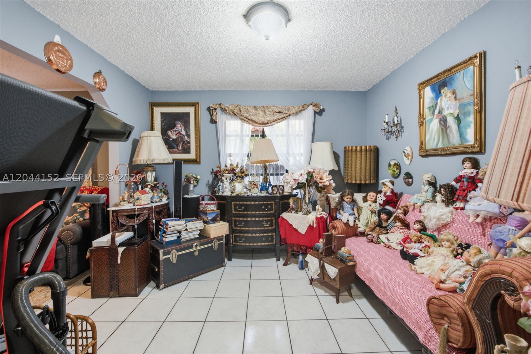 AMND MIAMI SUBURBAN ACRES - Residential Income