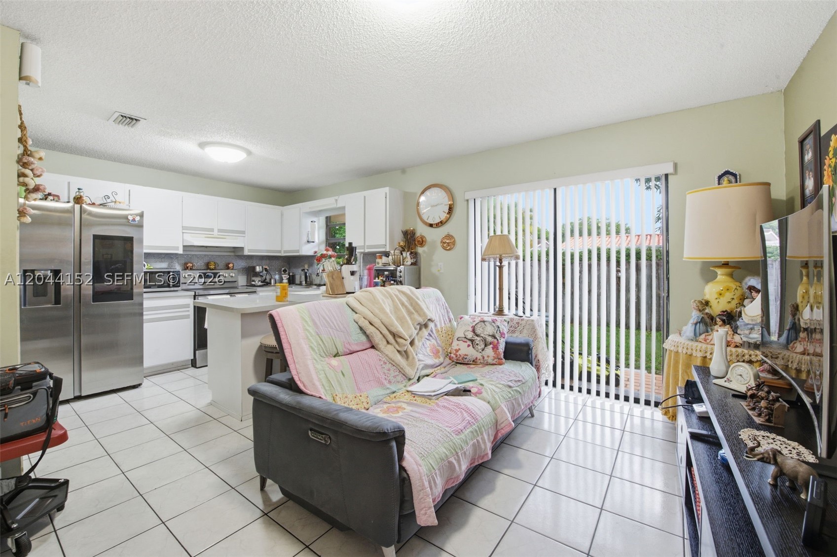 AMND MIAMI SUBURBAN ACRES - Residential Income