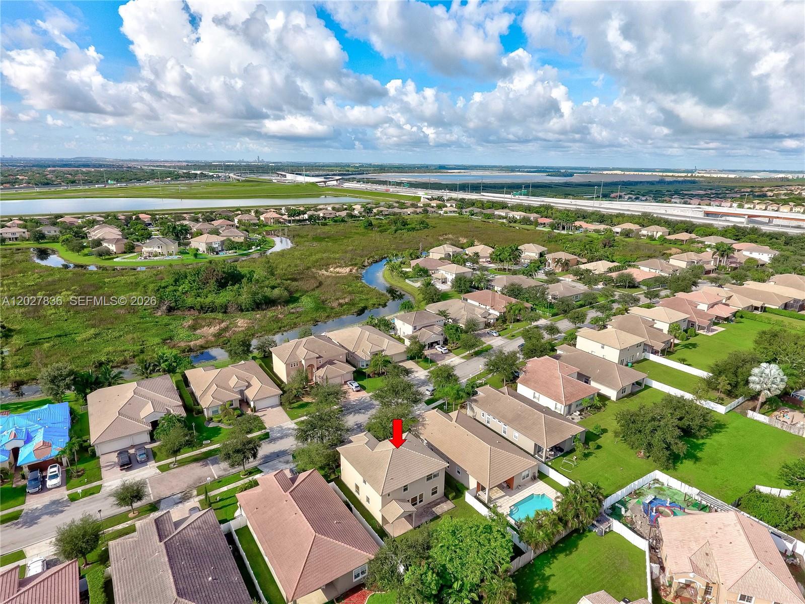 RESERVE AT HUNTINGTON 174 - Residential Lease