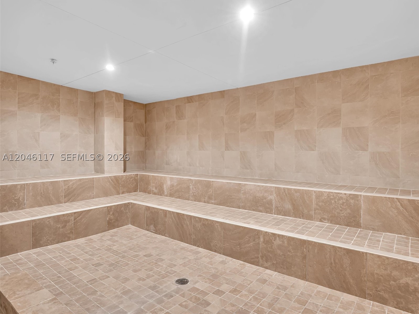 BRICKELL PLACE CONDO - Residential
