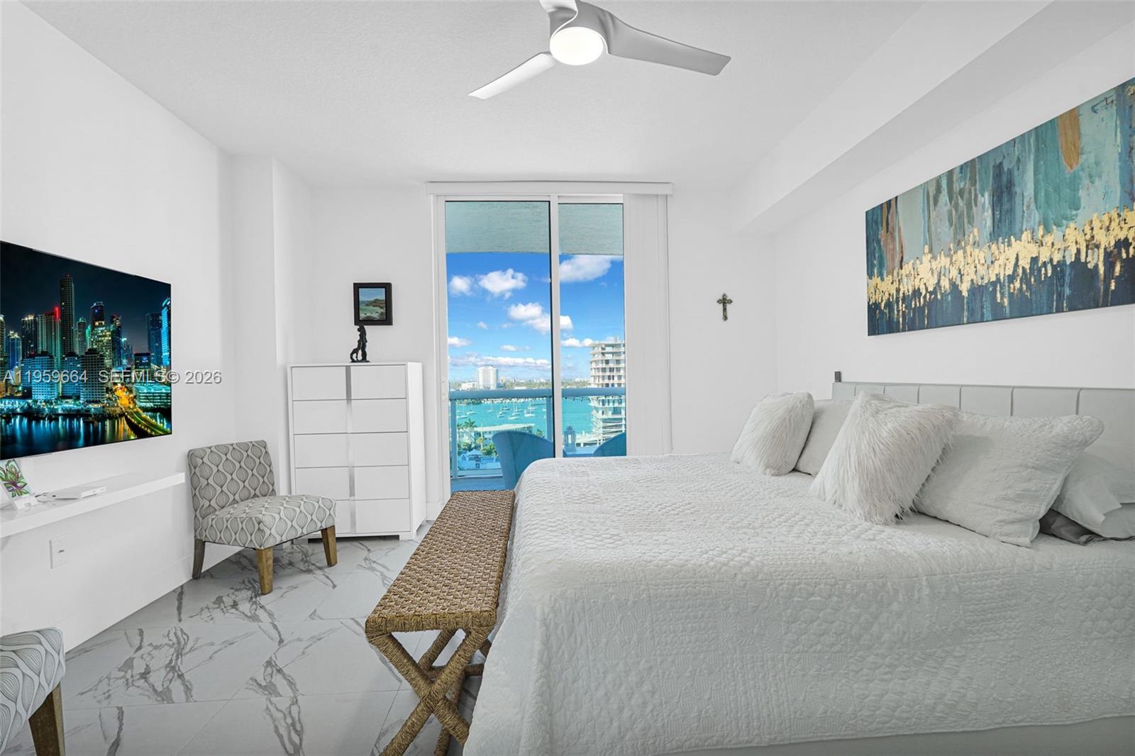 360 CONDO B - Residential