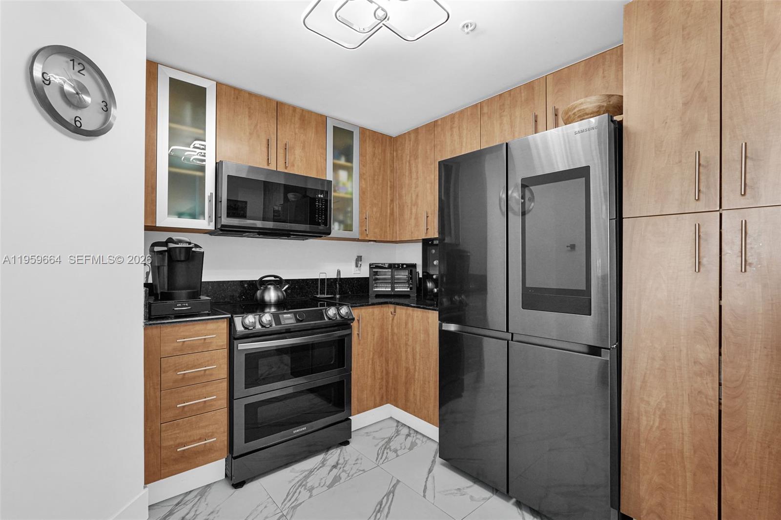 360 CONDO B - Residential