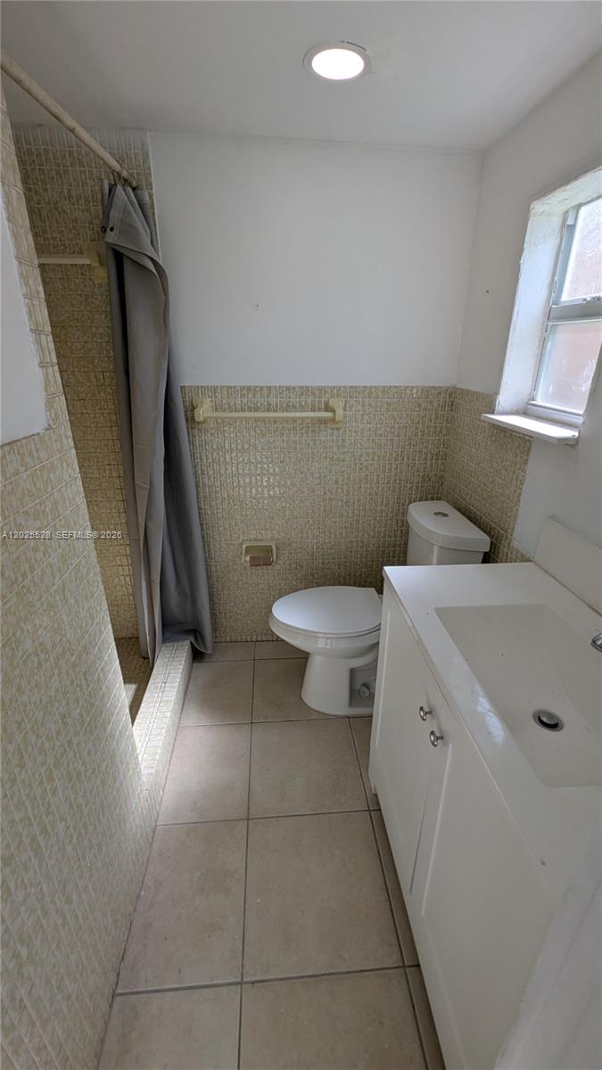 ATLANTIC SHORES DIXIE HIG - Residential Lease